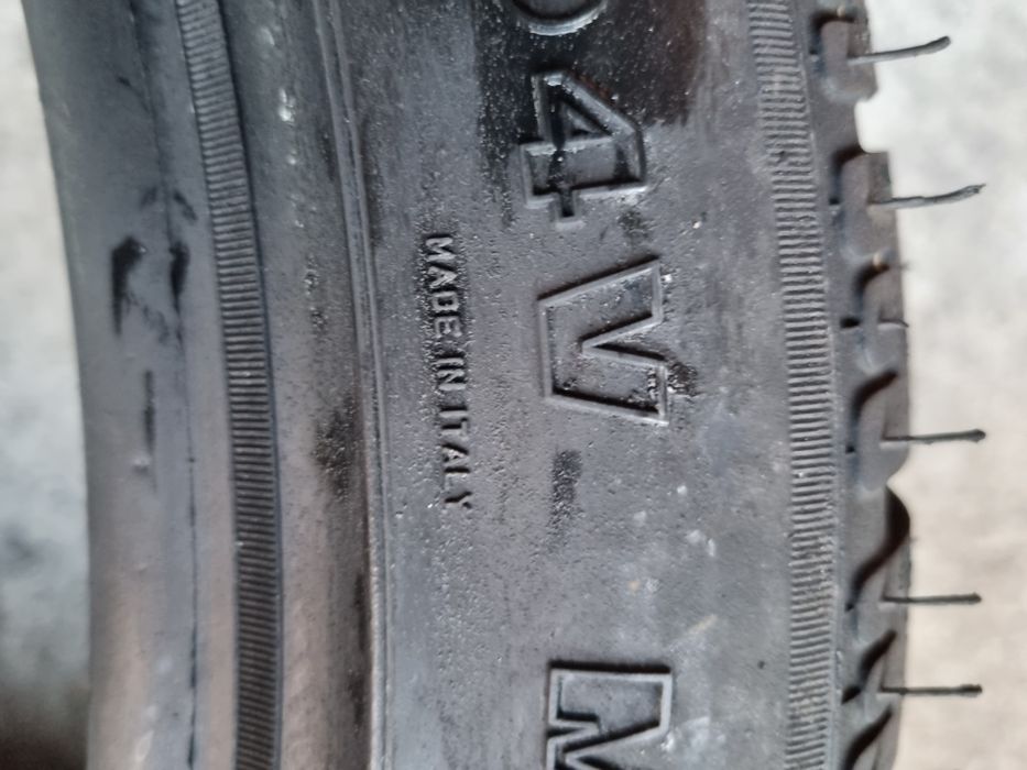 2 anvelope noi iarna PIRELLI 305/35/20 DOT 2018 PRET PER BUCATA