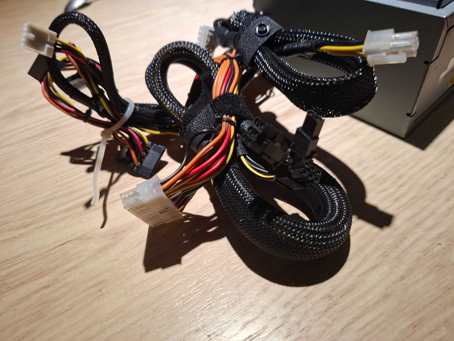Кутия Zalman Z3 Plus+fans+Power Supplies