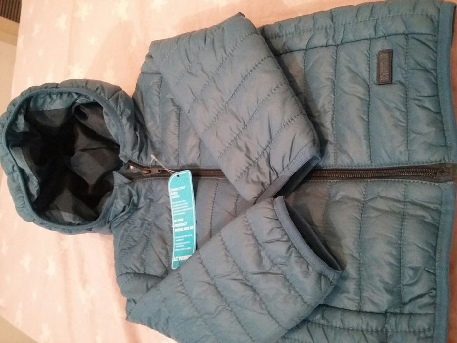 Чисто ново бебешко яке LC Waykiki