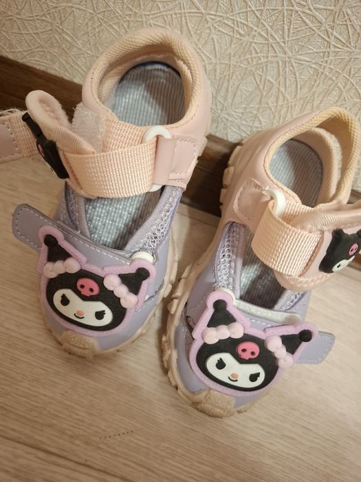 Детские сандалии. Продам