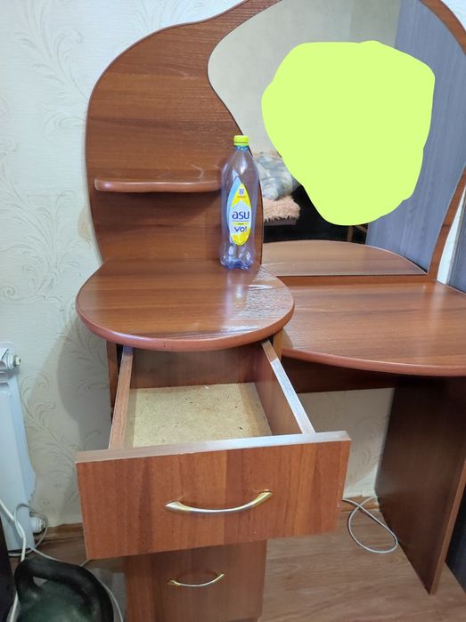 Туалетный столик