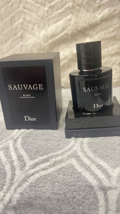 Продавам Dior sauvage elexir