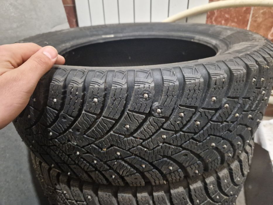 Продам покрышки пирелли