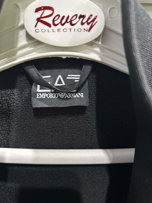 Яке  Emporio Armani  размер L