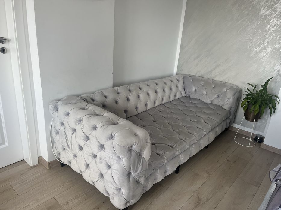 Canapea eleganta fixa