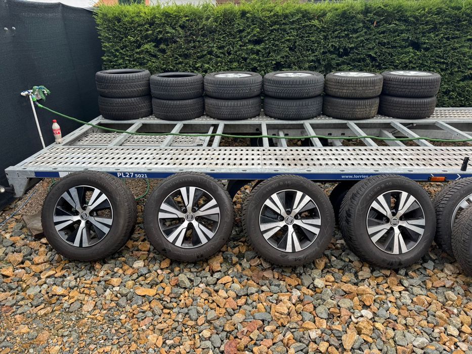 Jante originale Volvo V70 215/60/16