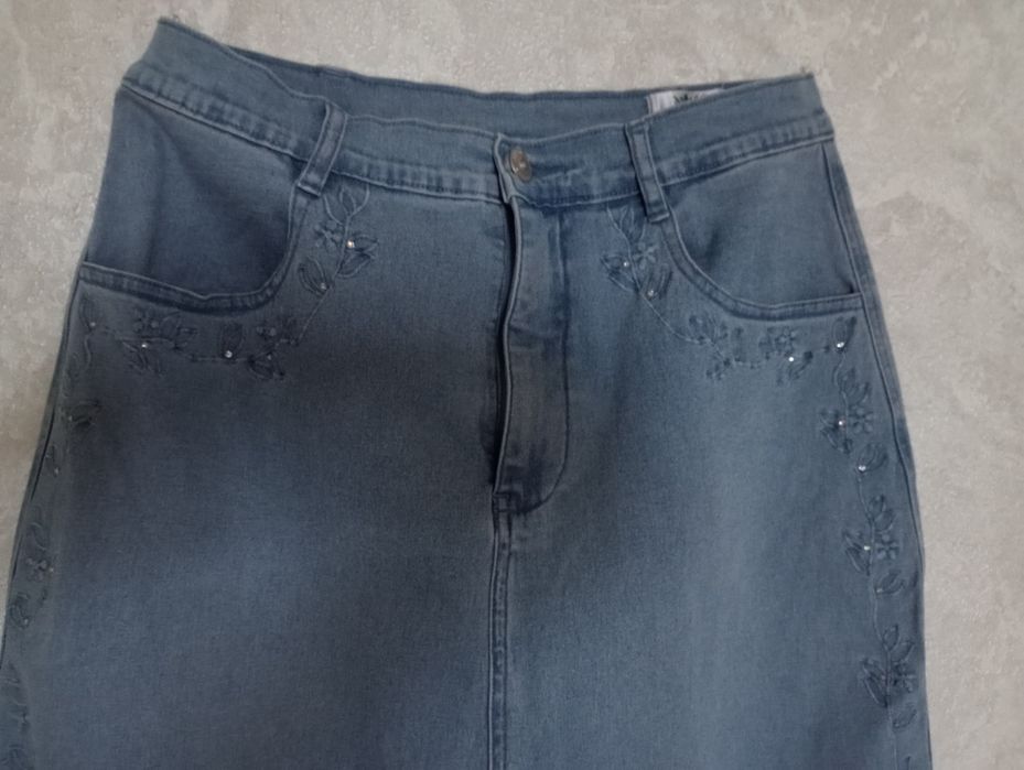 Юбка джинсовая р. 46