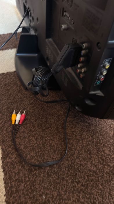 Sony Bravia 32 инча