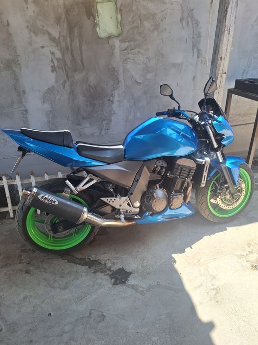 Kavasaki Z 750        an  2005