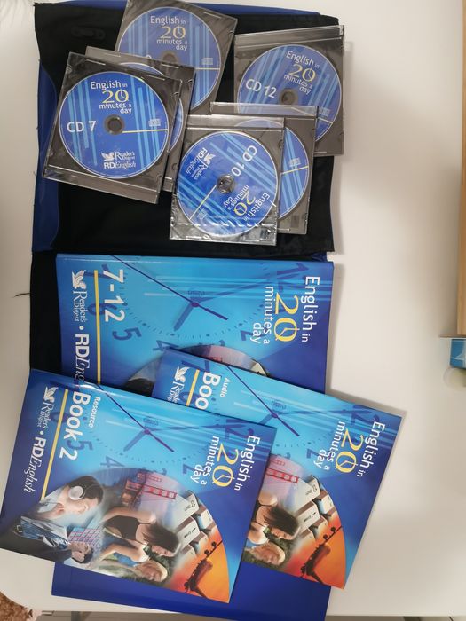 Чисто Нов Комплект за изучаване на Английски език и Картинен речник