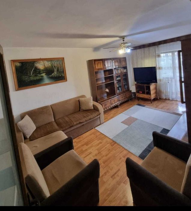 Vand apartament Craiova zona Lapus Arges