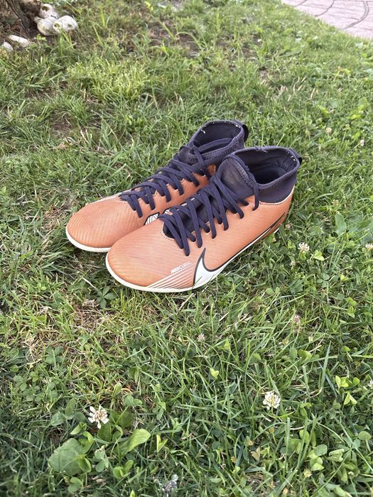 Vand ghete de fotbal nike mercurial si air zoom