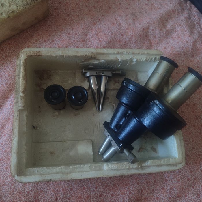 Бинокуляр для микроскопа