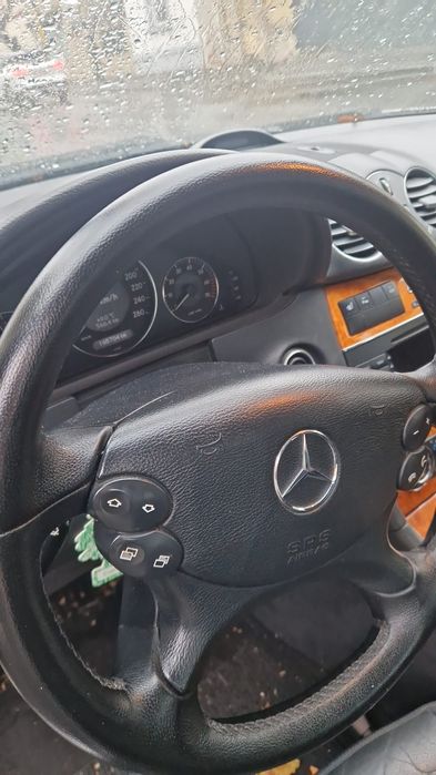 Vând Mercedes CLK 200 kompressor decapotabil, impecabil