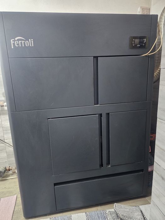 Centrala pe peleti Ferroli BioPellet Tech SC 33ch
