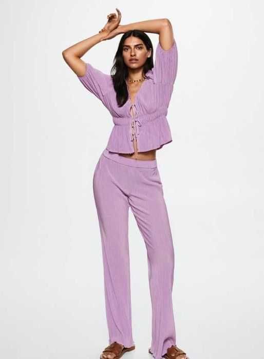 Set Mango - Bluza plisata cu volane si pantaloni, culoare violet, lila
