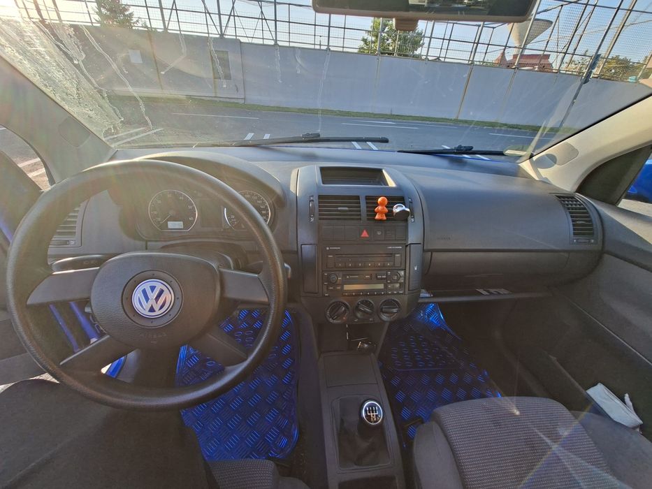 VOLKSWAGEN Polo 2002 — imagine 10