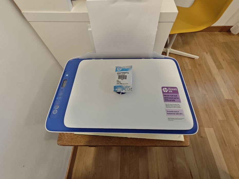 Imprimanta HP 2821e cartușe pline + negru nou