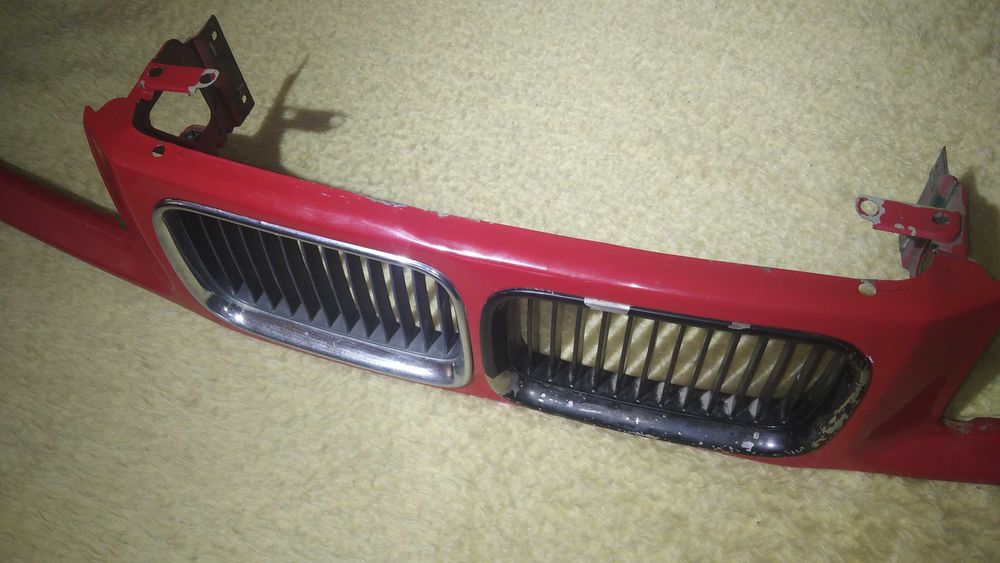 Маска/Решетка БМВ е36 купе