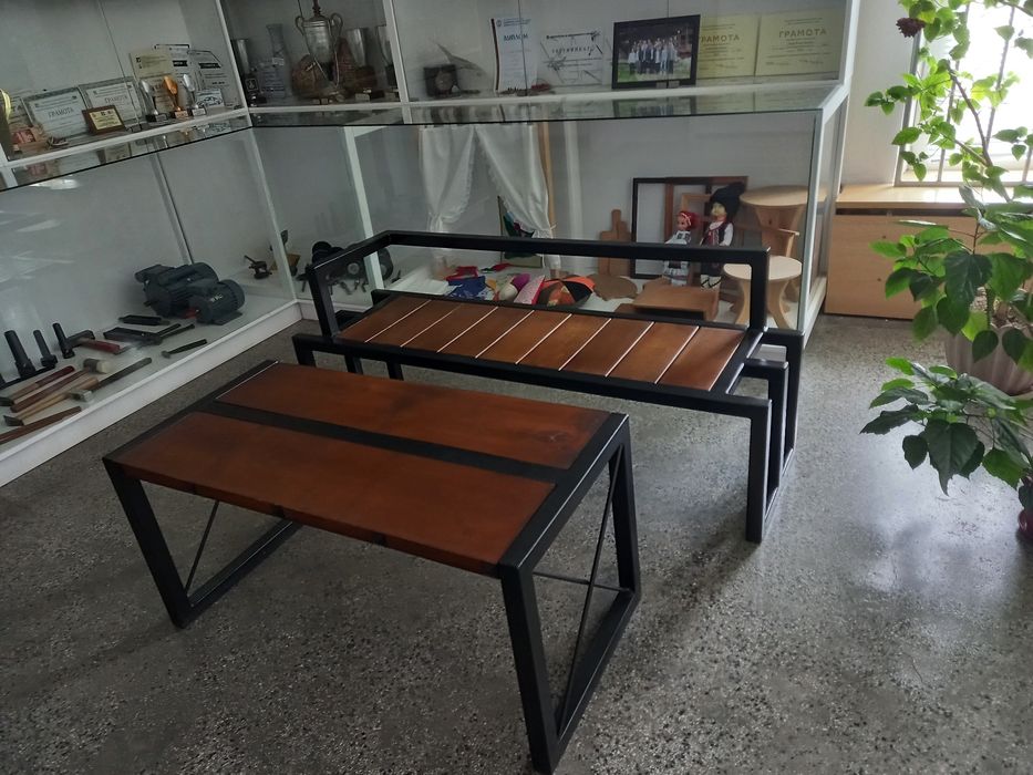 Градинска маса и пейка