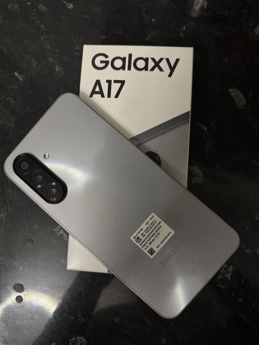 Samsung a17 gray