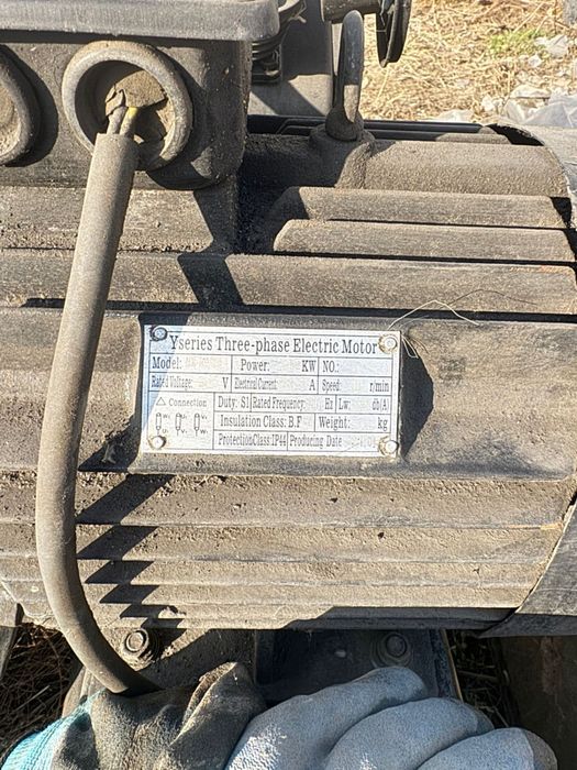 Продам компресор