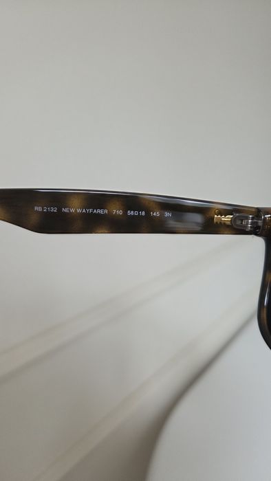 Vand ochelari de soare Ray Ban
