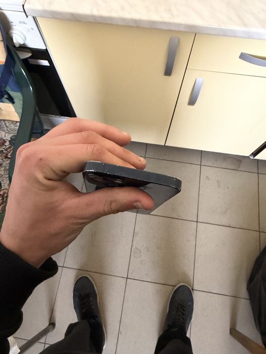 Iphone 13 de vanzare sanatate baterie 83 spatiu de stocare 128 GB