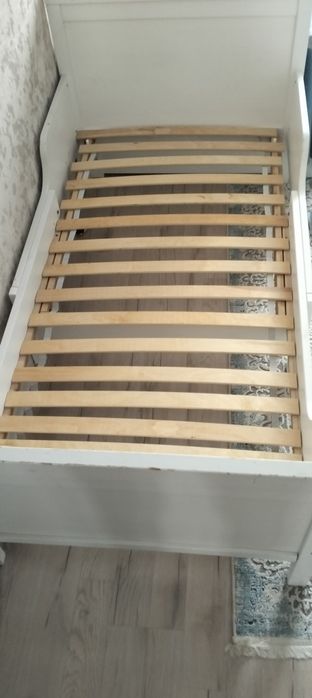 Кровать икея. В отличном состоянии