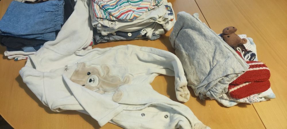 Подарявам дрешки за момче, 0-12м