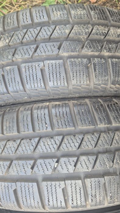 195 70 16 4бр зимни гуми дот 12 8мм граифер без забележки