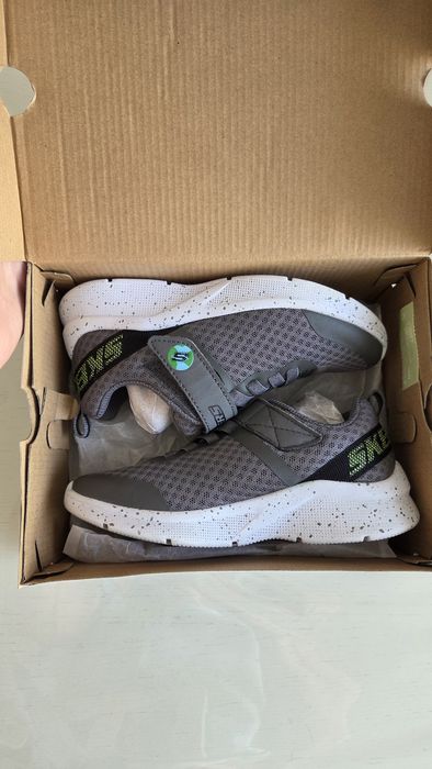 Кроссовки Skechers