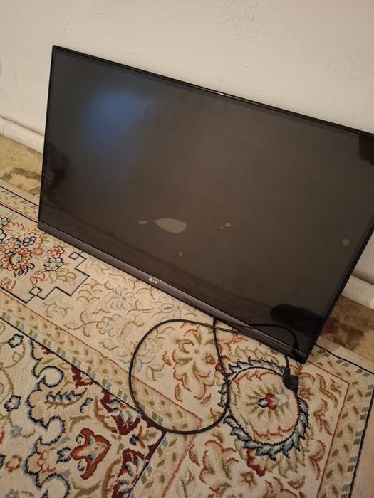 Телевизор LG на запчасти