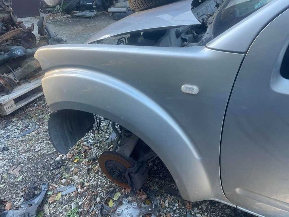 Нисан Патфайндер 2.5 DCI / Nissan Pathfinder 2.5 DCI на части