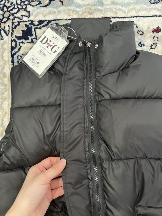 Жилетки безрукавки