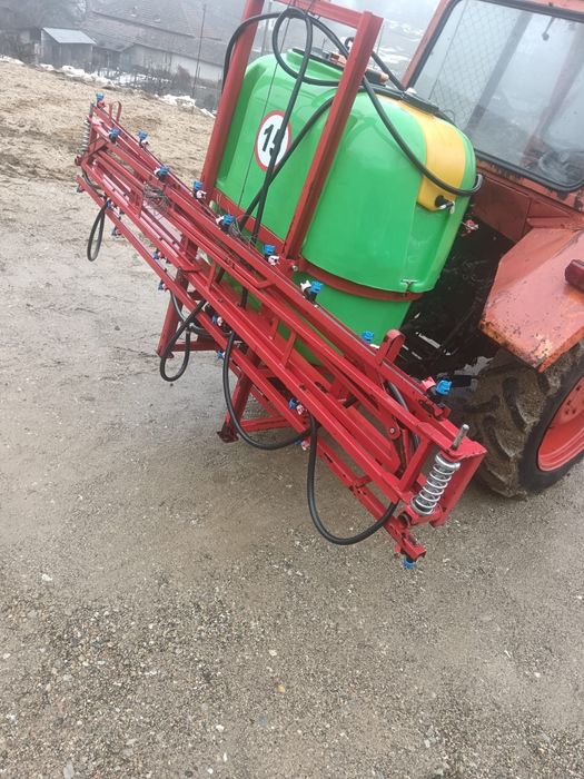 Vând utilaje agricole