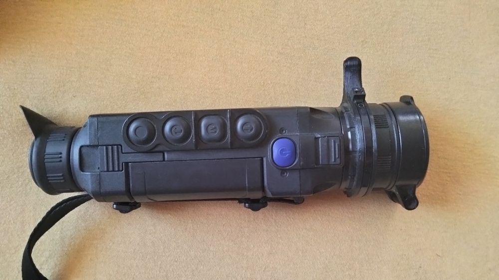 Camera cu termoviziune Pulsar Helion 2 XP 50