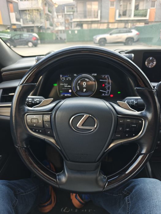 Lexus ES | Executive | 2021 | 84k km