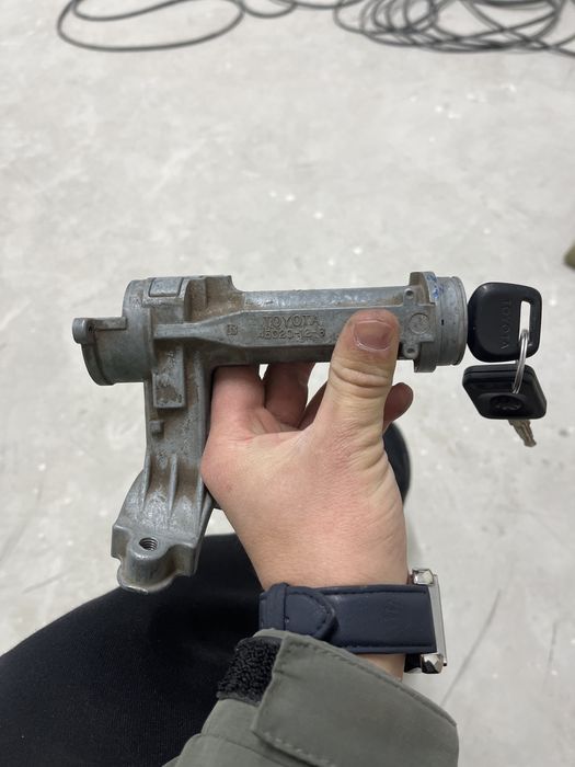 Замок зажигание