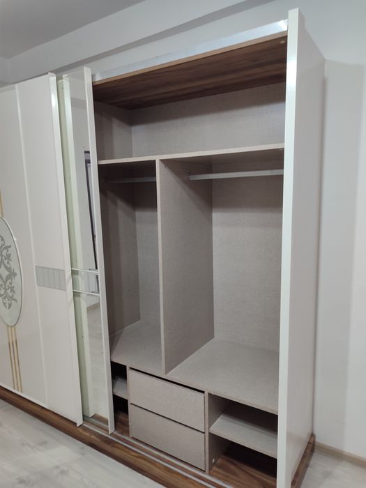 Спальный гарнитур, производство Турция.