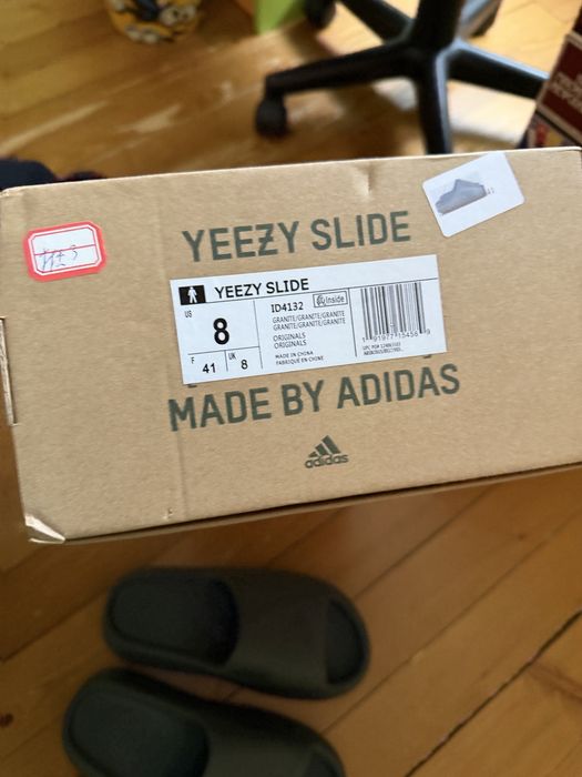 Yeezy slide 41номер