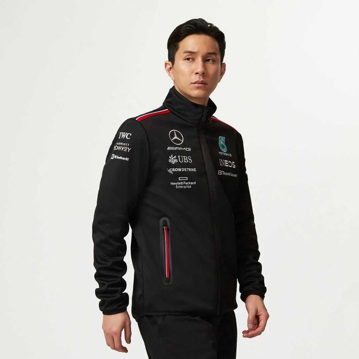 Mercedes AMG F1 Team Softshell - Оригинално мъжко яке размер S