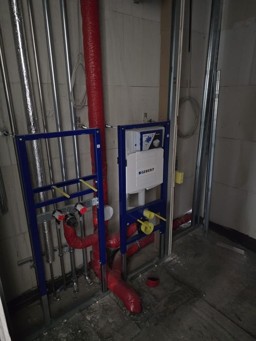 Prestez servicii ptr instalații sanitare. Centrale, incalzire  in pardoseală etc pentru contact sunati la 0740380535