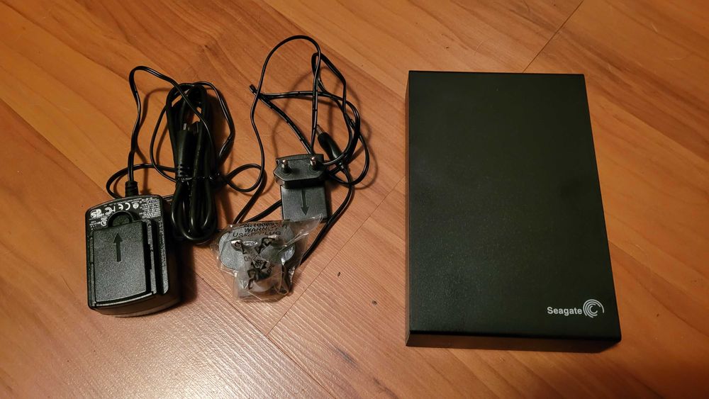 HDD extern 2TB Seagate Expansion Desktop