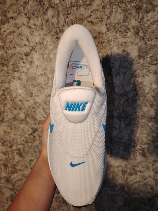 Прадам мужские кроссовки Nike Revolution 8 EasyOn