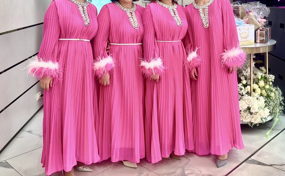 Продам платье размер стандарт