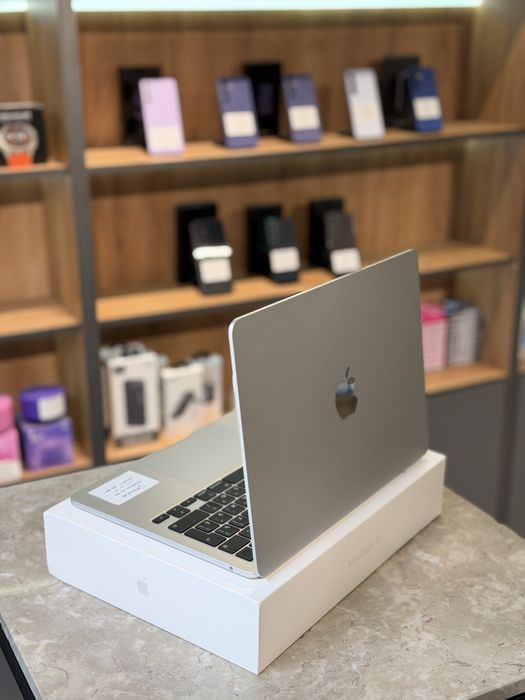 MacBook Air M2 256GB / PhoneLab