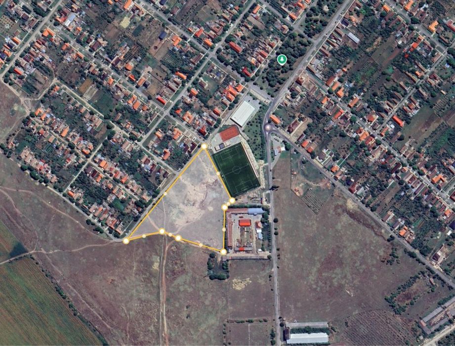 Vand teren intravilan Santana