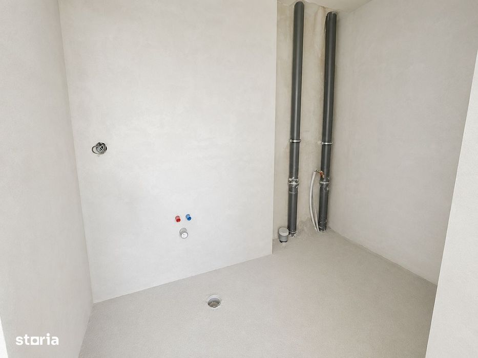 Apartament de 3 camere, 66 mp, 2 bai, zona Vivo
