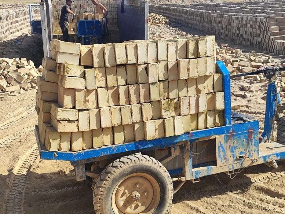 Кирпич, Қыш, Кірпіш